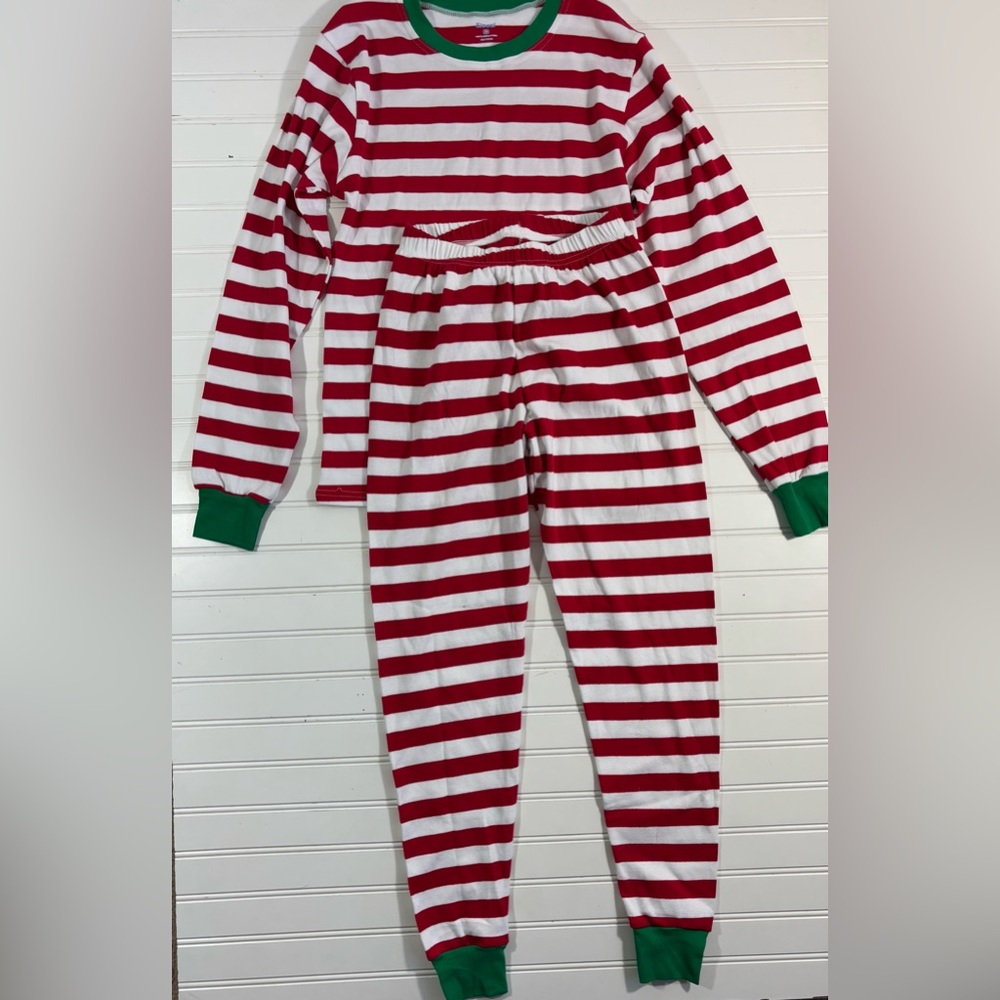 Christmas Pajamas PJ Red White Stripes Women’s Size XS Elowel Long Sleeve